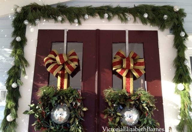 DIY bow tutorial... And our Victorian home and front porch decorated for Christmas.