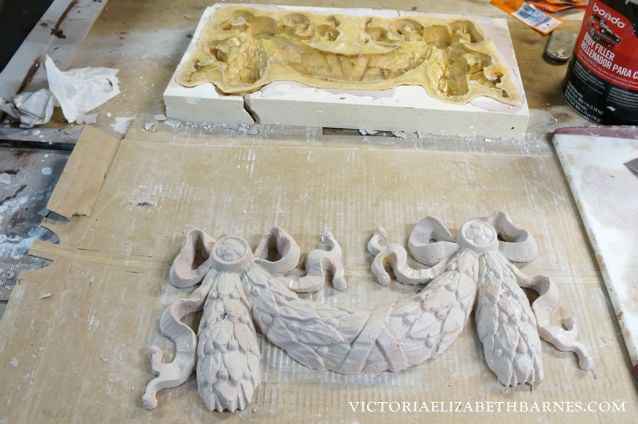 HUGE antique garden urn, DIY restoration – making a latex mold to duplicate missing pieces.